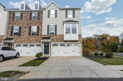 10 Cardinal Ct, Sewell, NJ 08080