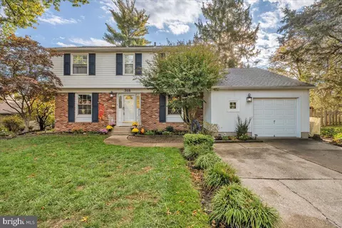 318 S Columbia St, Woodbury, NJ 08096