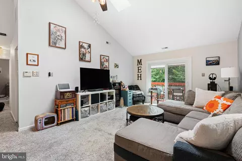 1415 Tristram Cir, Mantua, NJ 08051