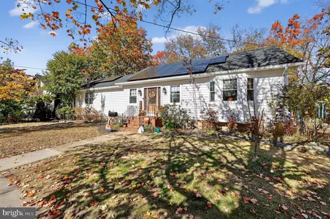 244 Shadow Pl, Mantua, NJ 08051
