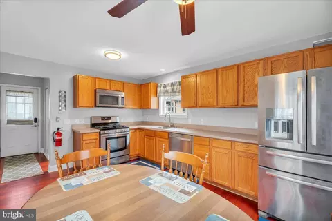 Kitchen - 121 11th Ave, Pitman, NJ 08071 photo 1 of 2