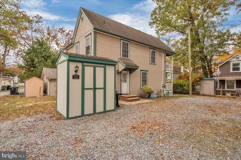 Exterior - 121 11th Ave, Pitman, NJ 08071 photo 6 of 7