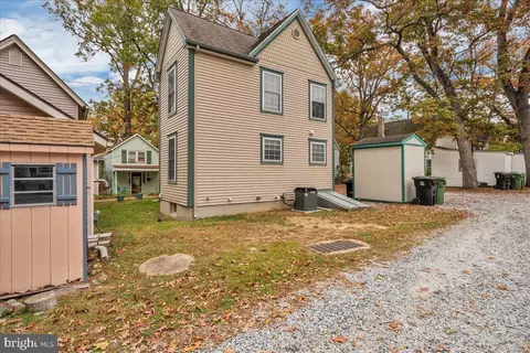 Exterior - 121 11th Ave, Pitman, NJ 08071 photo 5 of 7