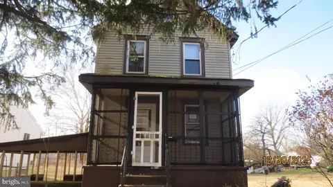 1224 Heddon Ave, Paulsboro, NJ 08066