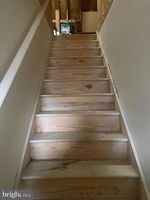 Entry Way - 608 Main St, Sewell, NJ 08080 photo 11 of 13