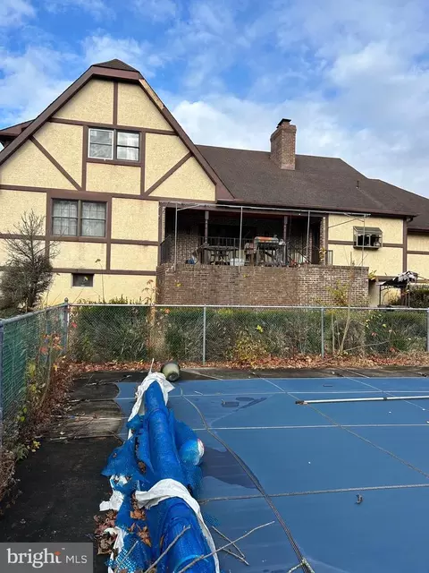 558 Hereford Ln, Mickleton, NJ 08056 photo 3