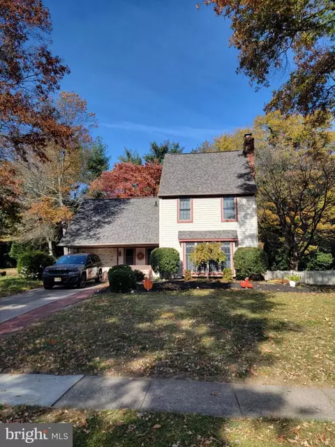 740 Carter Hill Dr, West Deptford, NJ 08066