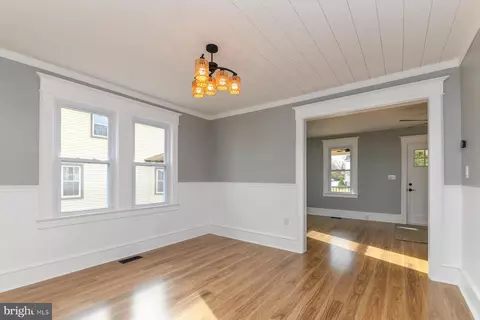 Living - 151 Cedar Ave, Pitman, NJ 08071 photo 4 of 4