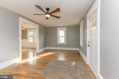 Living - 151 Cedar Ave, Pitman, NJ 08071 photo 3 of 4
