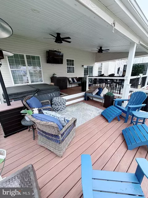 640 Ironwood Dr, Williamstown, NJ 08094