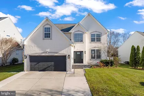 217 Spruce Trl, Swedesboro, NJ 08085