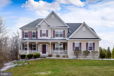 3 Tanager Ct, Woolwich Township, NJ 08085