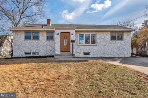 525 Westminster Rd, Wenonah, NJ 08090