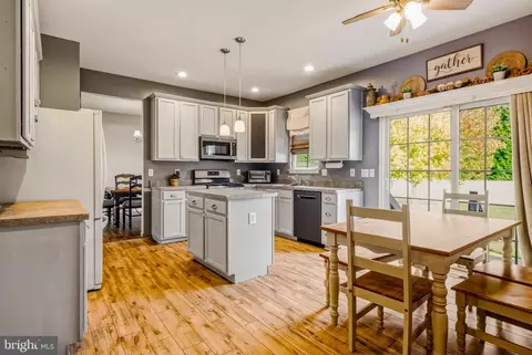 Kitchen - 751 Devonshire Dr, Williamstown, NJ 08094 photo 1 of 1