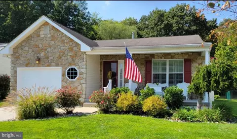 623 Monarda Trl, Mullica Hill, NJ 08062