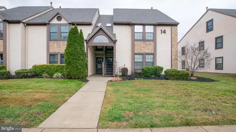 324 Georgia Ct, Sewell, NJ 08080