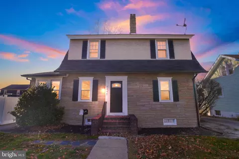 444 Lincoln Ave, Paulsboro, NJ 08066