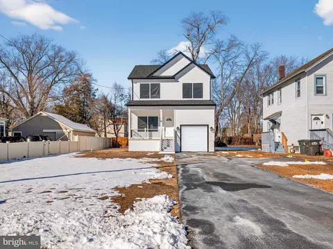 8 Salem Ave, Newfield, NJ 08344