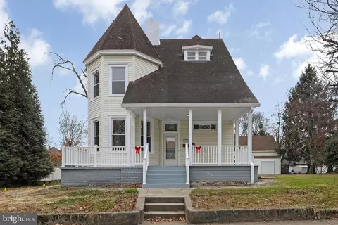 416 Oak Ave, Woodbury Heights, NJ 08097