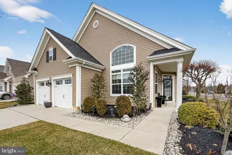 100 Smortz Ln, Glassboro, NJ 08028