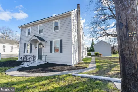 801 Eldridges Hill Rd, Mullica Hill, NJ 08062