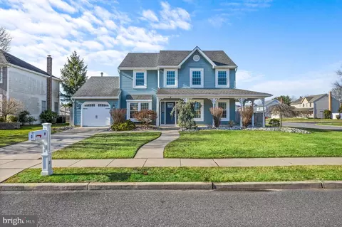 2 Bates Ct, Sewell, NJ 08080