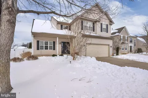 132 Betsy Ross Way, Woodbury, NJ 08096