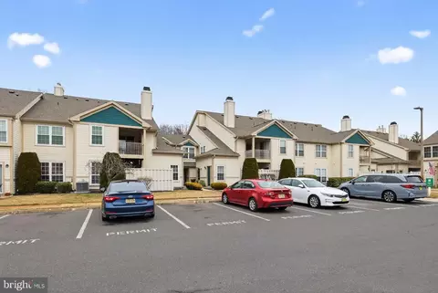 268 Steeplechase Ct, Woodbury, NJ 08096