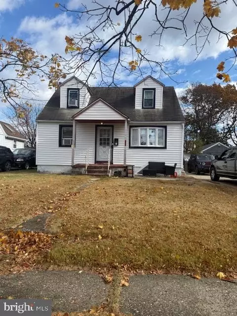 253 Greenwich Ave, Paulsboro, NJ 08066