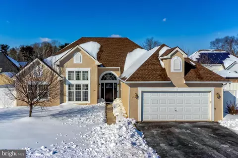 139 Tradewinds Dr, Mount Royal, NJ 08061
