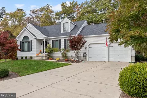 14 Stanger Ct, Clayton, NJ 08312