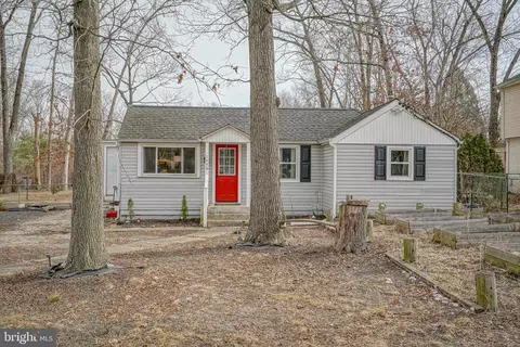 1446 12th Ave, Williamstown, NJ 08094