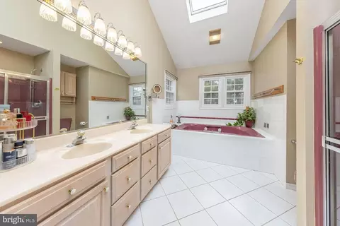 Bath - 761 Rattling Run Rd, Mickleton, NJ 08056 photo 2 of 3