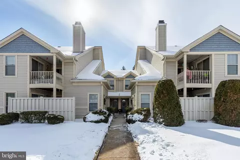 757 Steeplechase Ct, Deptford, NJ 08096