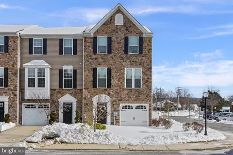 1067 Prime Pl, Sewell, NJ 08080