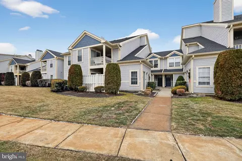 108 Steeplechase Ct, Woodbury, NJ 08096
