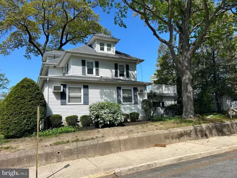 302 Montgomery Ave, Pitman, NJ 08071 photo 2