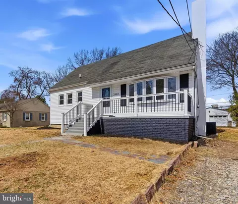 1988 Melvina Rd, Deptford, NJ 08096