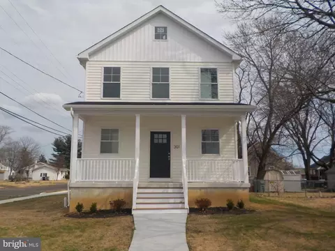 301 Billingsport Rd, Paulsboro, NJ 08066