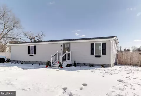 640 Clonmell Rd, Paulsboro, NJ 08066