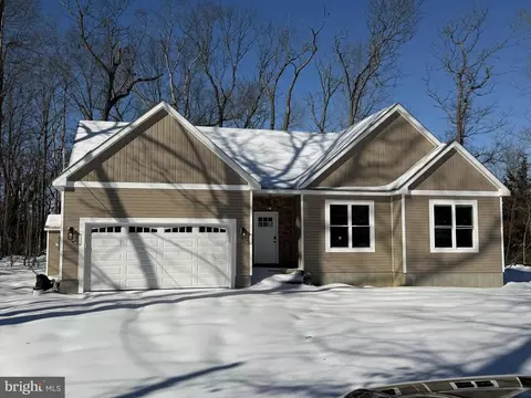661 S Blue Bell Rd, Vineland, NJ 08360