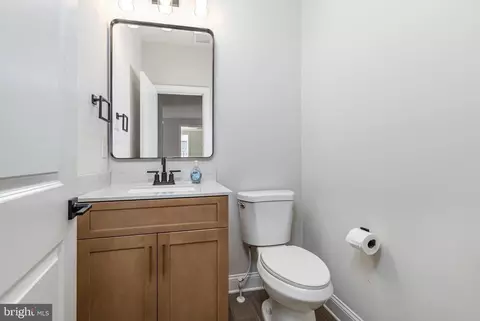 Entry Way - 30 Harmony Rd, Mickleton, NJ 08056 photo 10 of 12