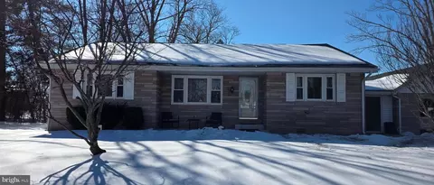 1819 County House Rd, Woodbury, NJ 08096