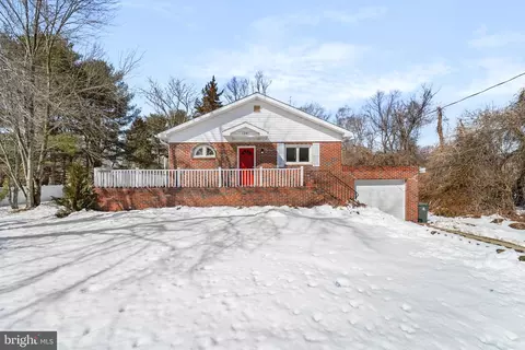 1241 Clayton Rd, Williamstown, NJ 08094