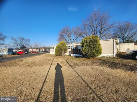302 Arizona Ave, Williamstown, NJ 08094