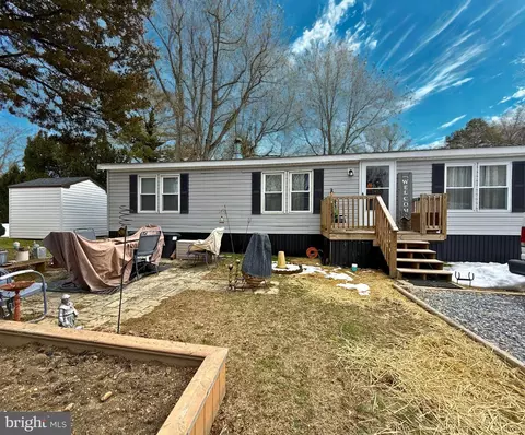 260 Marshall Mill Rd #146, Malaga, NJ 08328