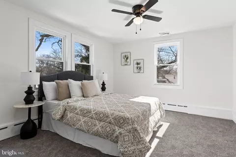1040 N Main St, Pitman, NJ 08071 photo 9