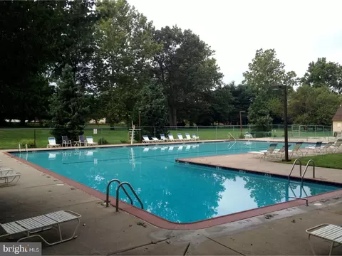 445 Durham Ct, West Deptford, NJ 08051