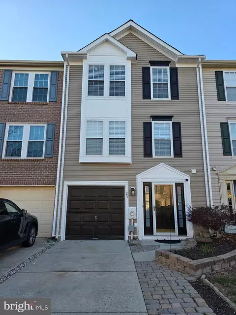 20 Clemens Ln, Blackwood, NJ 08012