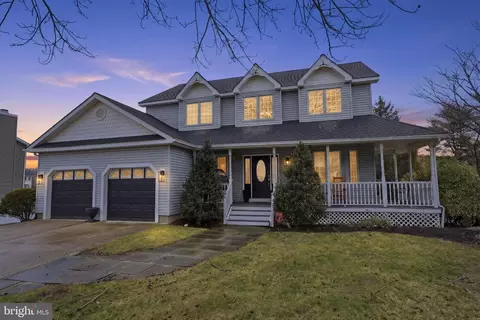 1218 Royal Ln, West Deptford, NJ 08086